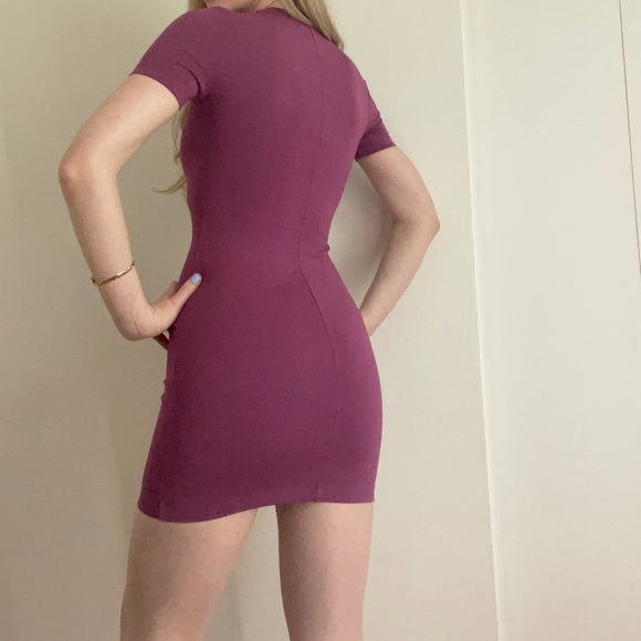 Purple t-shirt dress - Picture 2 of 3